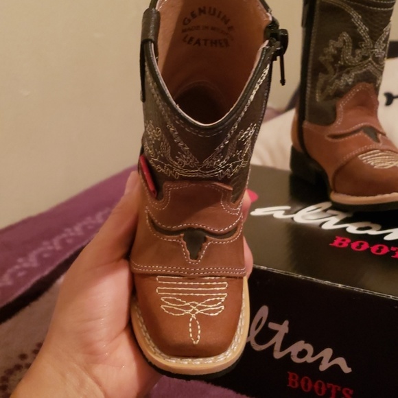 New - Picture 3 of 4